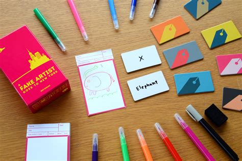 A Fake Artist Goes to New York: A Hilariously Deceptive Party Game for Creative Masterminds!